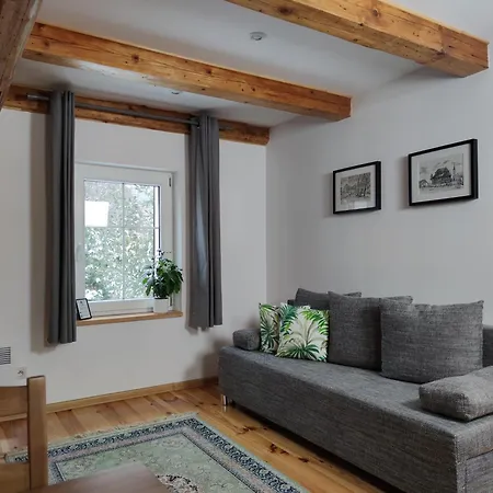 Проживание в семье Dom Nad Potokiem *